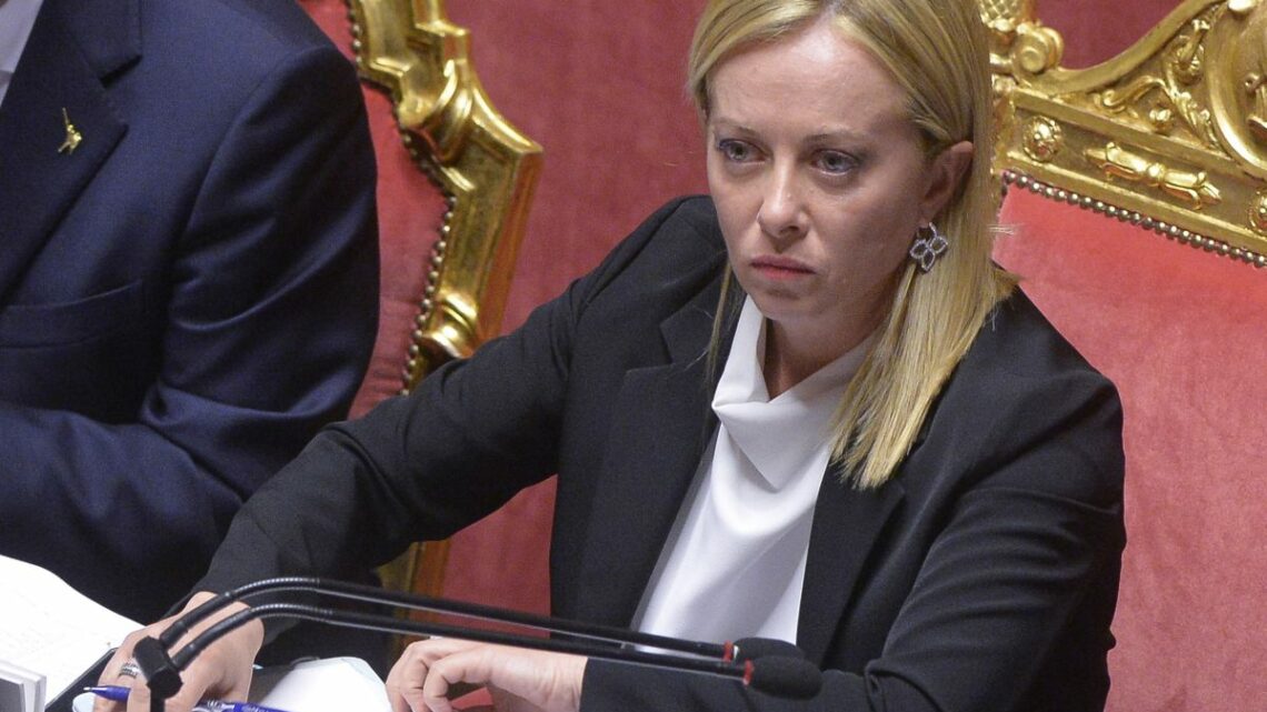 Meloni “Falso dire che senza armi a Kiev si potrebbero tagliare tasse” Meloni “Falso dire che senza armi a Kiev si potrebbero tagliare tasse”