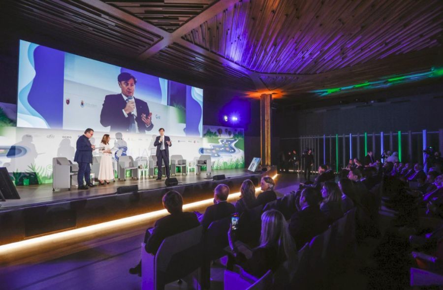 Acea lancia la campagna “Ogni goccia d’acqua” Acea lancia la campagna “Ogni goccia d’acqua”