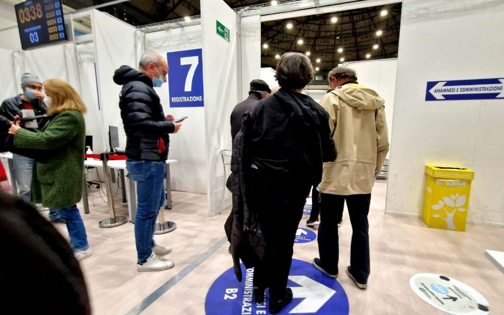 Covid, incidenza in calo. Una sola regione a rischio Covid, incidenza in calo. Una sola regione a rischio