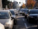 Auto, da ministri Ue ok a stop motori termici da 2035, Italia si astiene