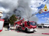 Incendio di un capannone nell’anconetano