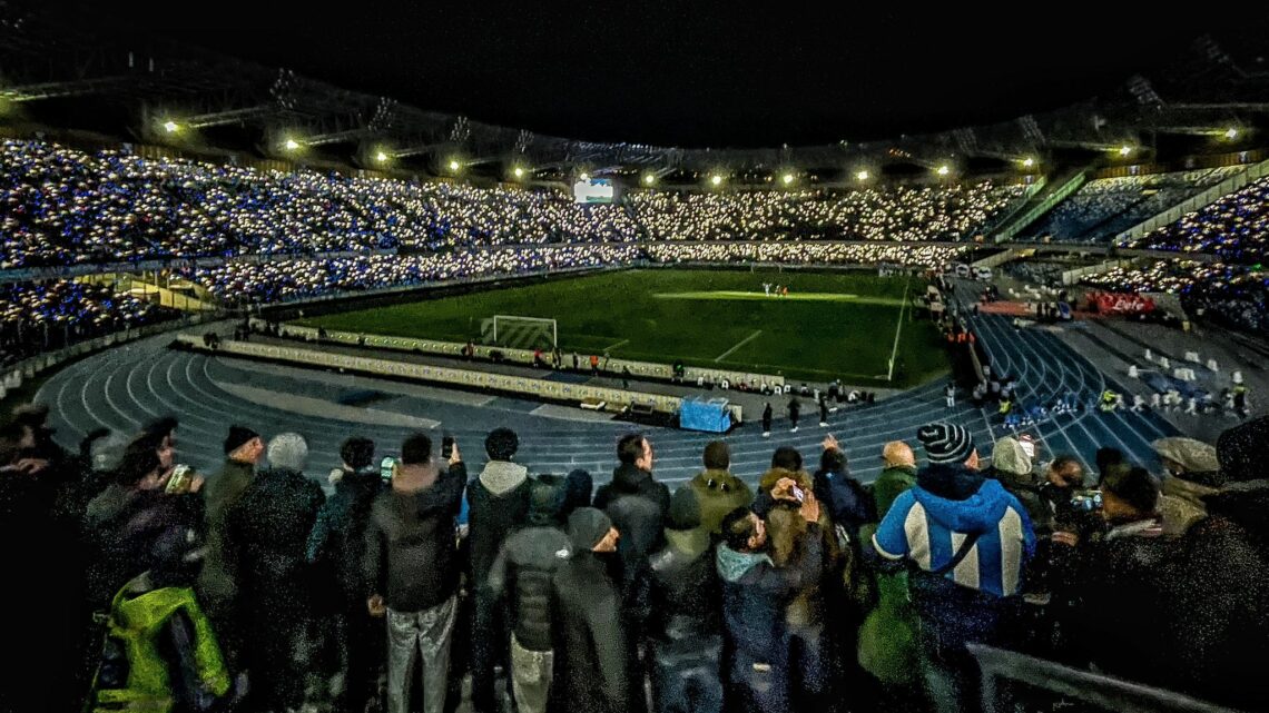 Napoli ai quarti di Champions: gli azzurri inarrestabili dominano l’Eintracht Napoli ai quarti di Champions: gli azzurri inarrestabili dominano l’Eintracht