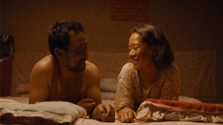 Terra e polvere, al cinema dal 30 marzo l’emozionante love story cinese di Li Ruijun