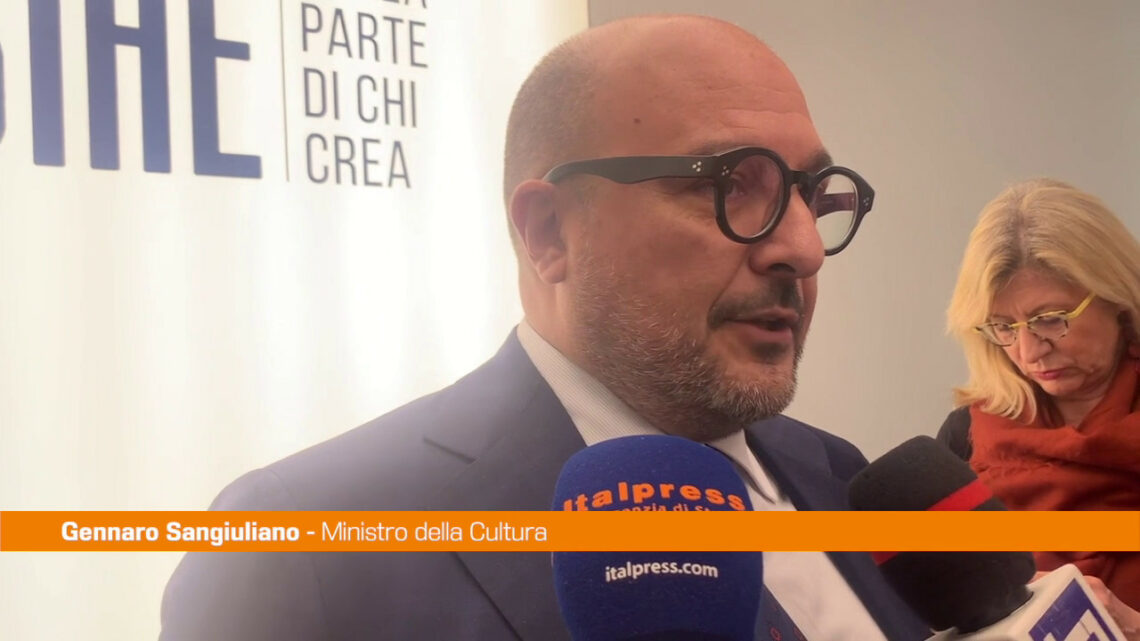 Microfono d’oro a Mimun, Sangiuliano “Un maestro” Microfono d’oro a Mimun, Sangiuliano “Un maestro”