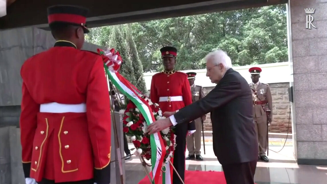 Kenya, Mattarella depone una corona al Mausoleo del Primo Presidente Kenya, Mattarella depone una corona al Mausoleo del Primo Presidente
