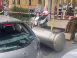 Scaldabagno giù da un balcone, sfiorata tragedia nel centro di Palermo
