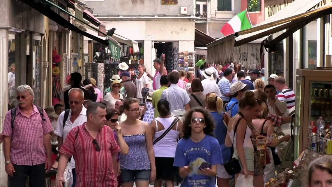 Turismo, previsioni da record nel 2023 Turismo, previsioni da record nel 2023