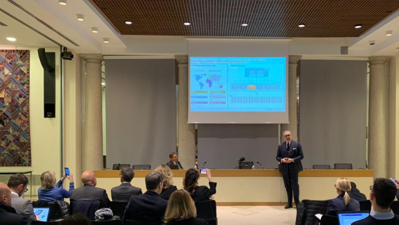 Risultati in crescita per la Divisione Banche estere di Intesa Sanpaolo Risultati in crescita per la Divisione Banche estere di Intesa Sanpaolo