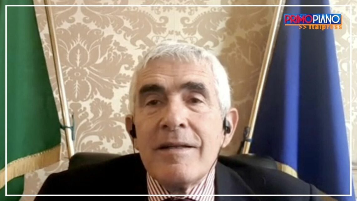 Casini “Meloni politicamente forte ma Pd l’unico a riempire le piazze” Casini “Meloni politicamente forte ma Pd l’unico a riempire le piazze”