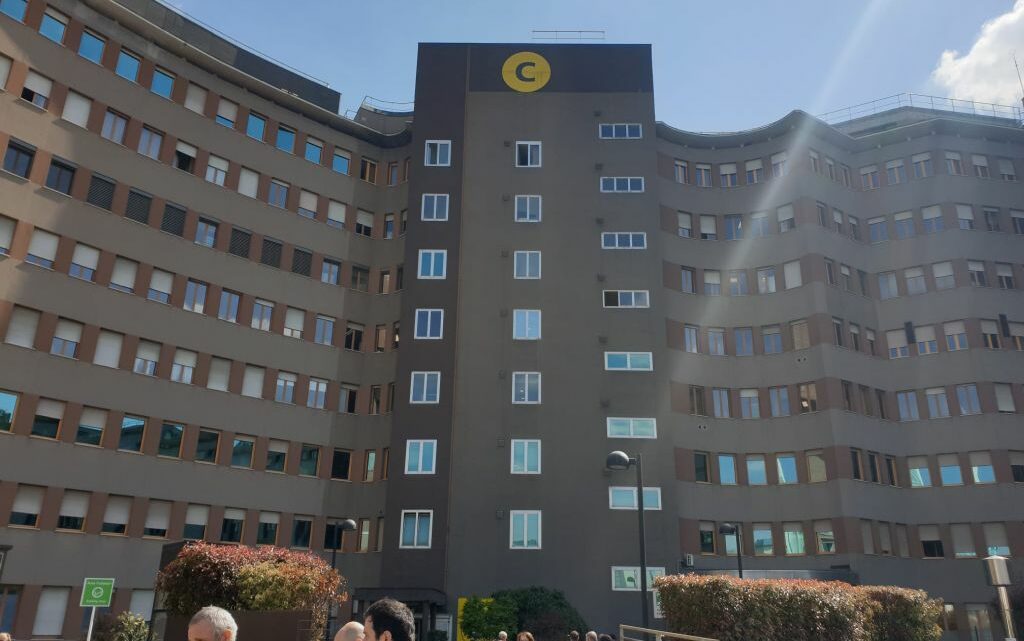 Silvio Berlusconi ricoverato al San Raffaele, è in terapia intensiva Silvio Berlusconi ricoverato al San Raffaele, è in terapia intensiva