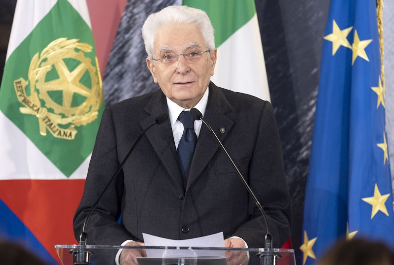 Mattarella “Polizia di Stato interpreta principi della Costituzione” Mattarella “Polizia di Stato interpreta principi della Costituzione”