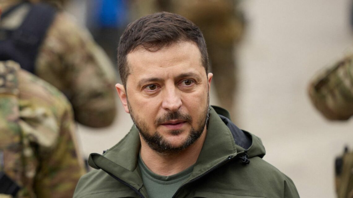 Zelensky “Celebriamo la Pasqua con una fede incrollabile nella vittoria” Zelensky “Celebriamo la Pasqua con una fede incrollabile nella vittoria”