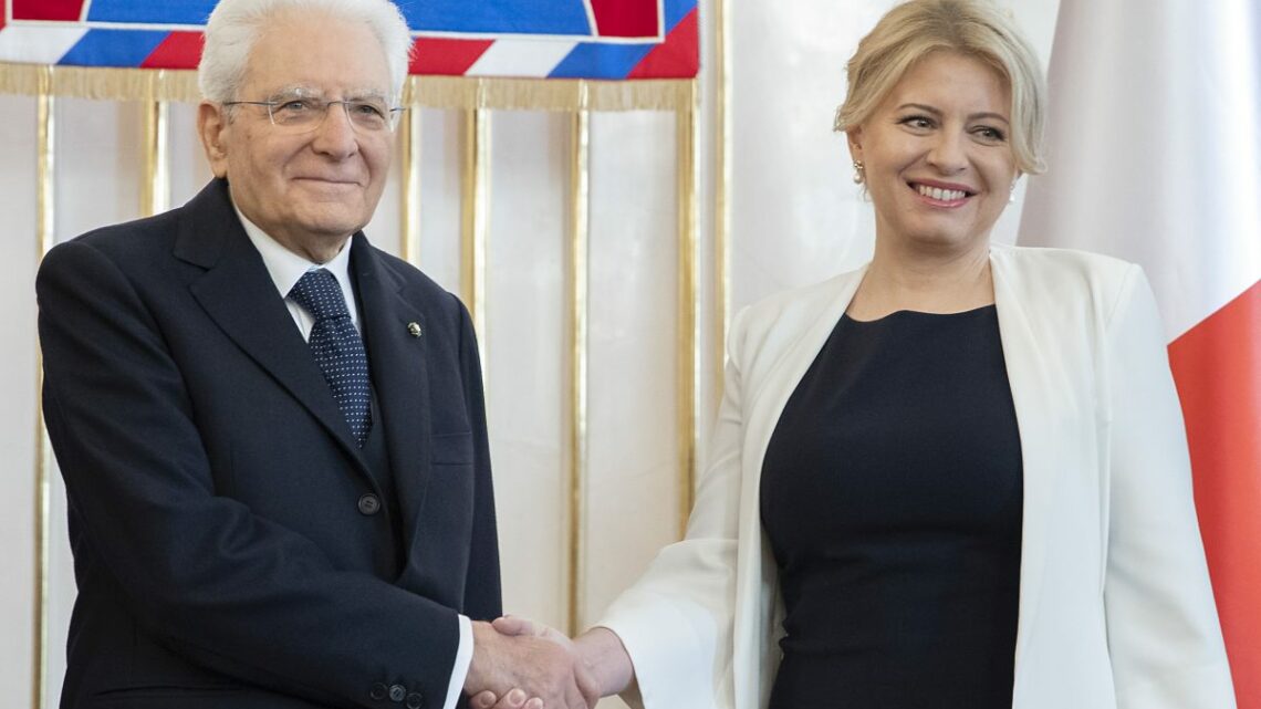 Ucraina, Mattarella “E’ in gioco il futuro di pace dell’Europa” Ucraina, Mattarella “E’ in gioco il futuro di pace dell’Europa”