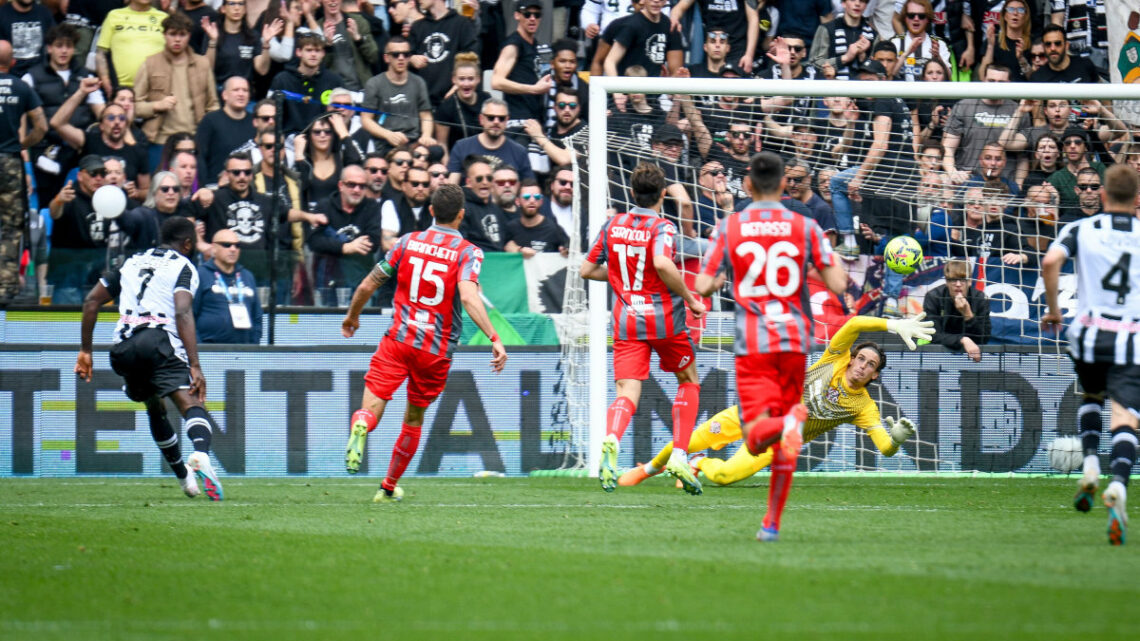 L’Udinese torna alla vittoria, 3-0 alla Cremonese L’Udinese torna alla vittoria, 3-0 alla Cremonese