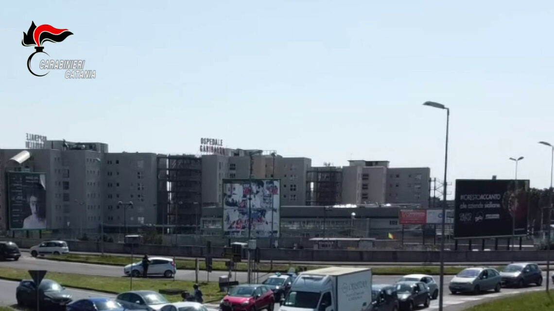 A Catania influenzavano bandi sanità, quattro persone ai domiciliari A Catania influenzavano bandi sanità, quattro persone ai domiciliari