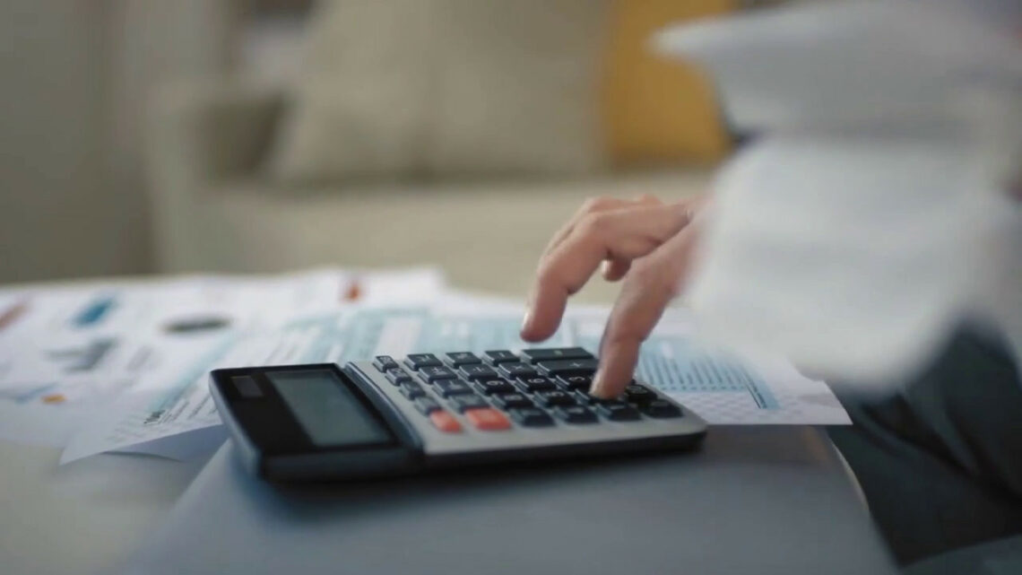 Un italiano su quattro dichiara meno di 15 mila euro Un italiano su quattro dichiara meno di 15 mila euro