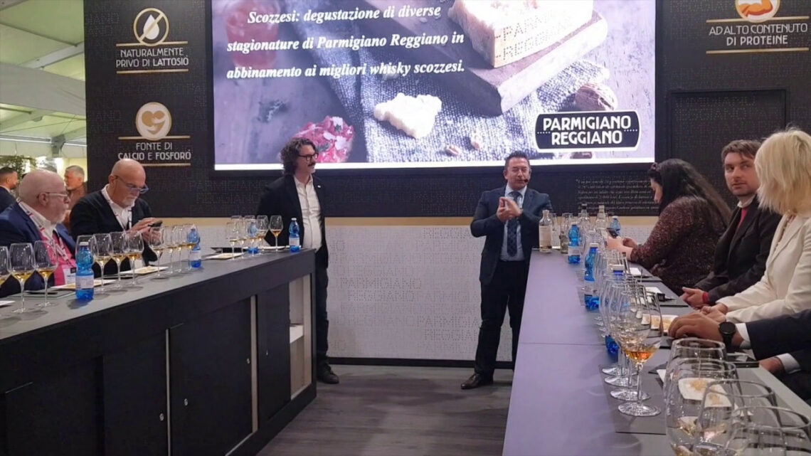 Al Vinitaly il connubio tra whisky e Parmigiano Reggiano Al Vinitaly il connubio tra whisky e Parmigiano Reggiano