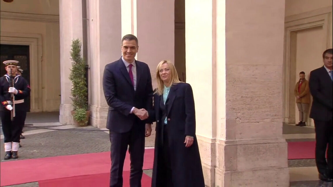 Italia-Spagna, Meloni riceve Sánchez a Palazzo Chigi Italia-Spagna, Meloni riceve Sánchez a Palazzo Chigi