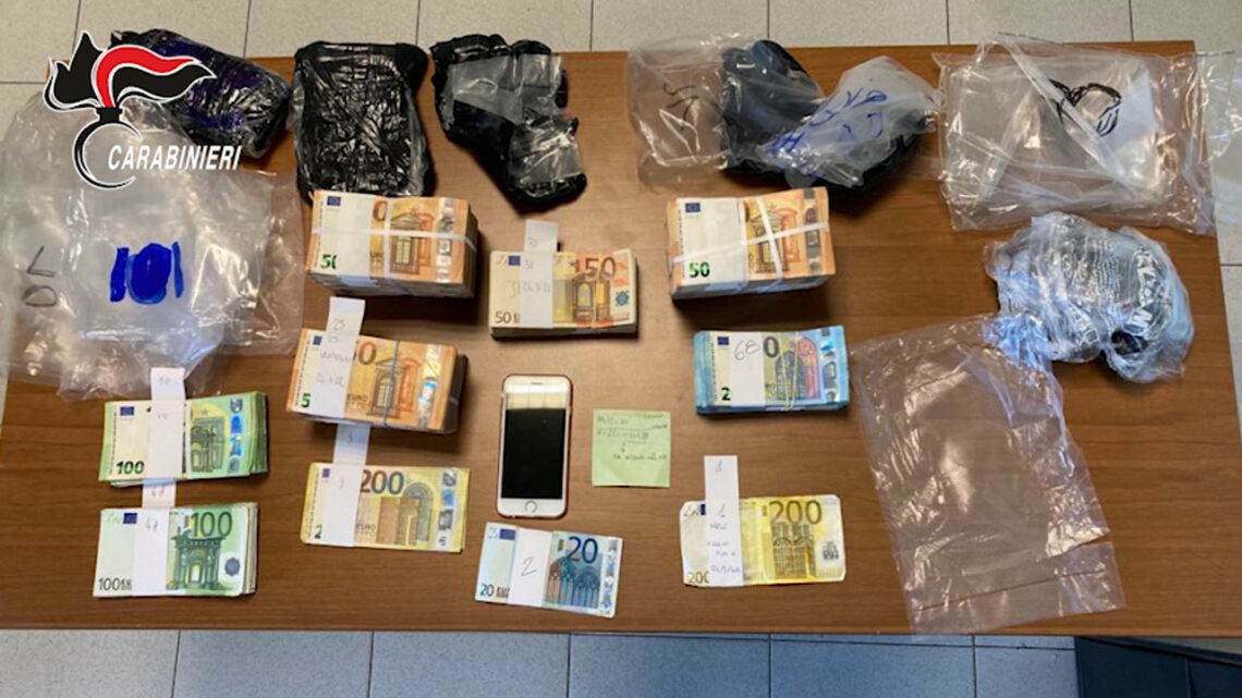 Traffico di droga in carcere a Opera, 30 tra arresti e fermi Traffico di droga in carcere a Opera, 30 tra arresti e fermi
