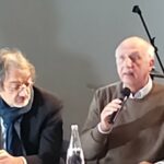 Il giornalista Marco Demarco alla presentazione del libro di Massimiliano Bonardi "Bagnoli" all'Auditorium di Bagnoli a Napoli il 2 aprile 2023 (ph. In24 / P. Nigro).