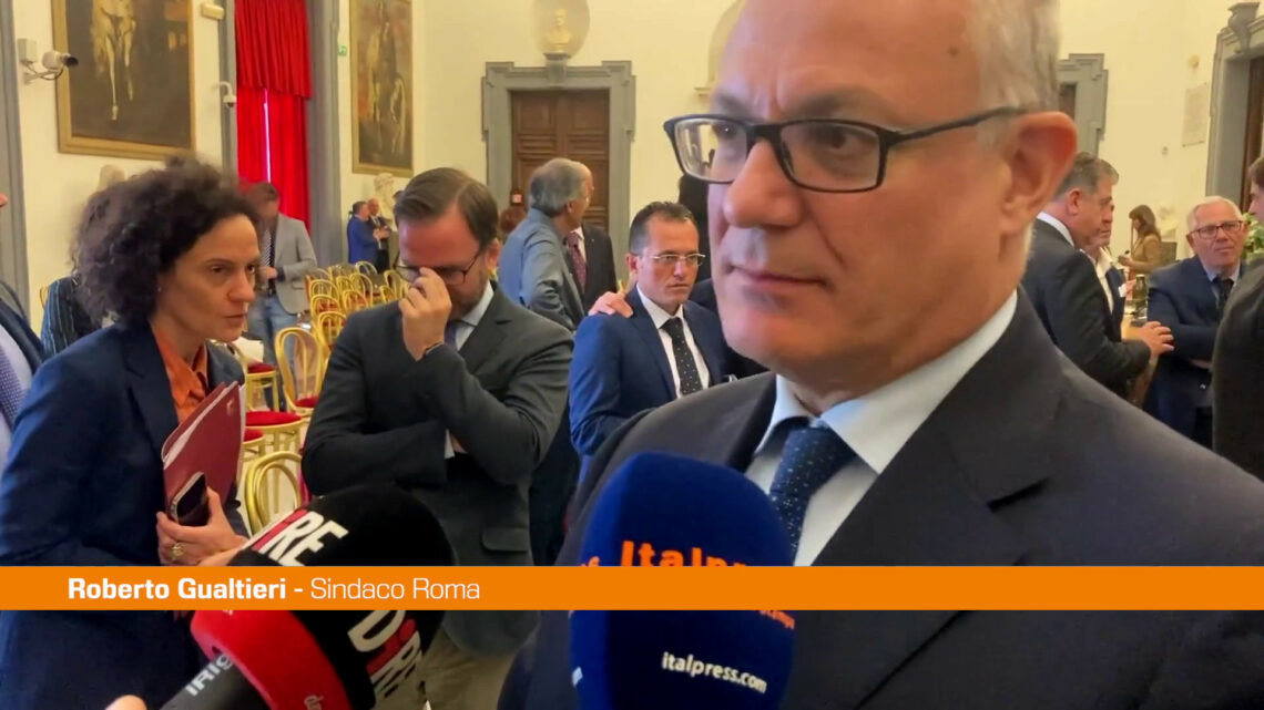 Gualtieri “Con Roma si fa strada basta buche, si volta pagina” Gualtieri “Con Roma si fa strada basta buche, si volta pagina”