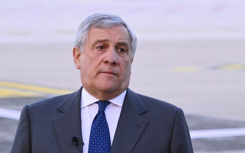 Tajani “Governo francese in imbarazzo, ma mancano le scuse” Tajani “Governo francese in imbarazzo, ma mancano le scuse”