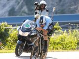 Prima tappa e maglia rosa al Giro per Evenepoel, Ganna 2°