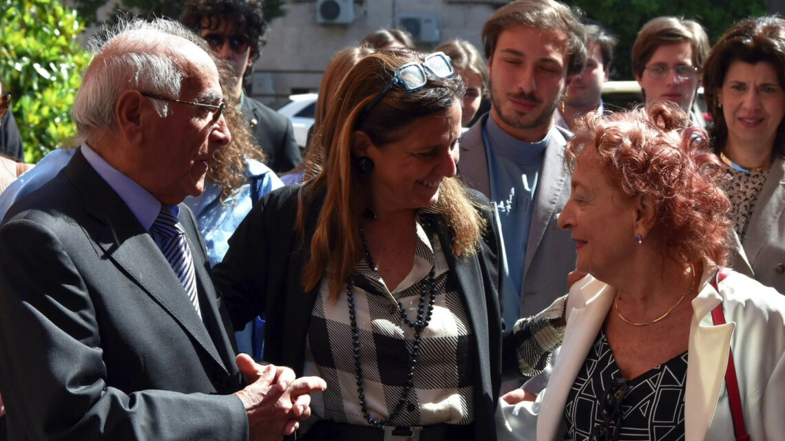 Alla Sapienza un premio di laurea alla memoria di Marta Russo Alla Sapienza un premio di laurea alla memoria di Marta Russo