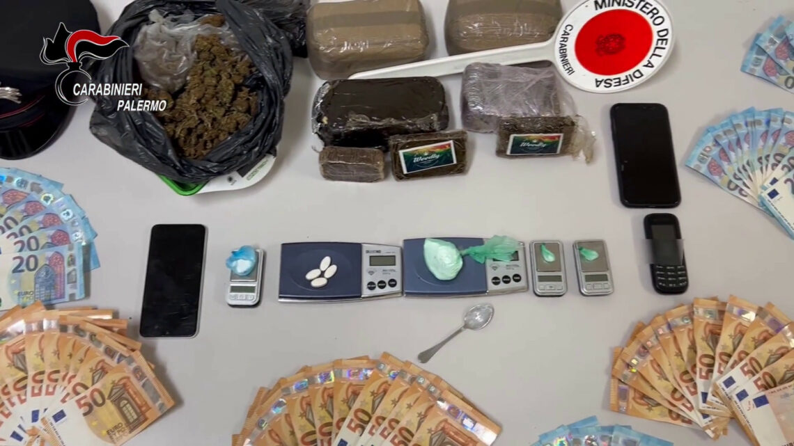 Sequestrati nel palermitano 4 chili di droga, 2 arresti e 4 denunce Sequestrati nel palermitano 4 chili di droga, 2 arresti e 4 denunce