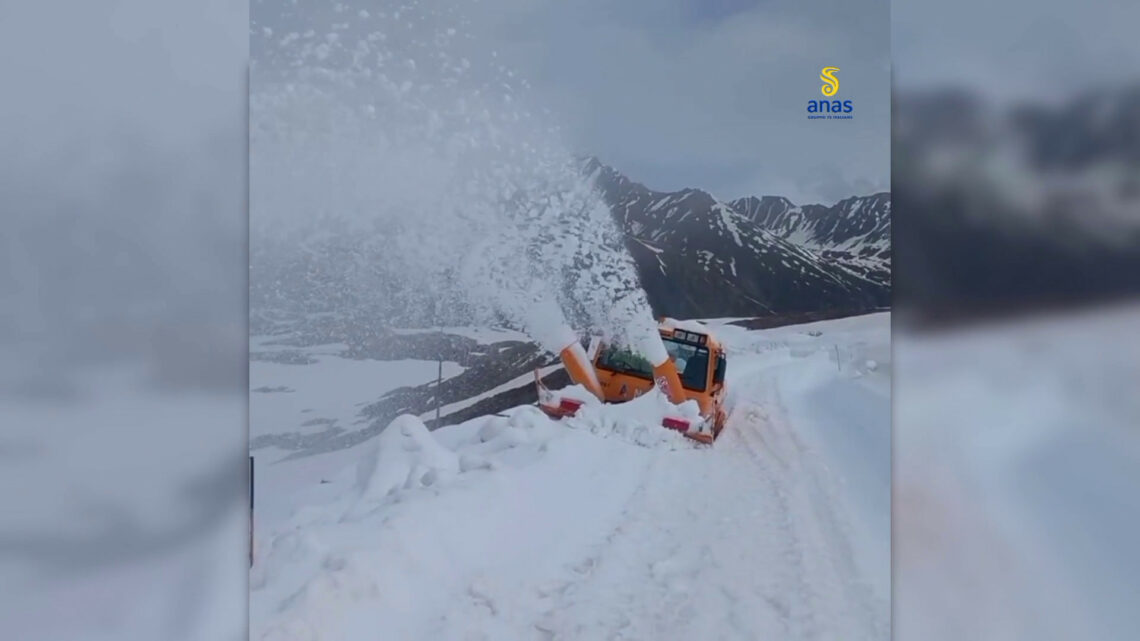 Valle d’Aosta, proseguono lavori verso riapertura Piccolo San Bernardo Valle d’Aosta, proseguono lavori verso riapertura Piccolo San Bernardo