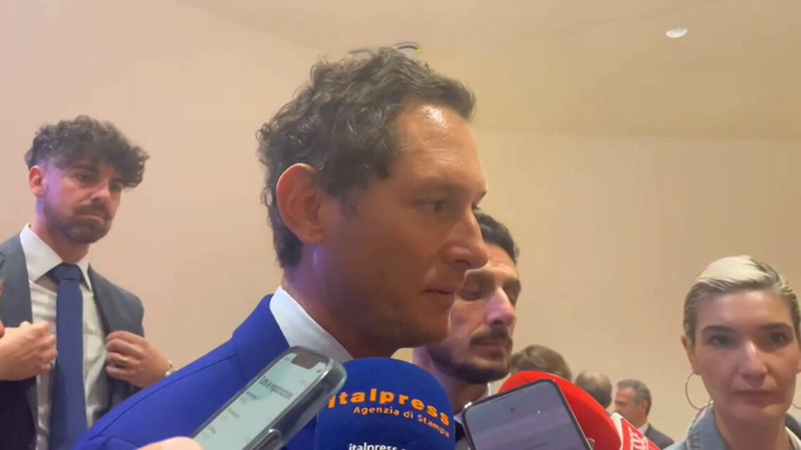 Elkann “Per la Juventus momento difficile in campo e fuori” Elkann “Per la Juventus momento difficile in campo e fuori”