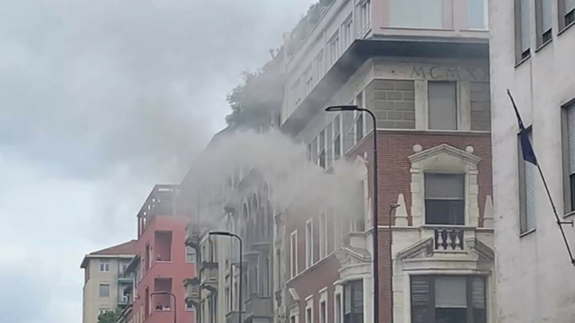 Esplosione, le immagini del palazzo coinvolto nell’incendio Esplosione, le immagini del palazzo coinvolto nell’incendio
