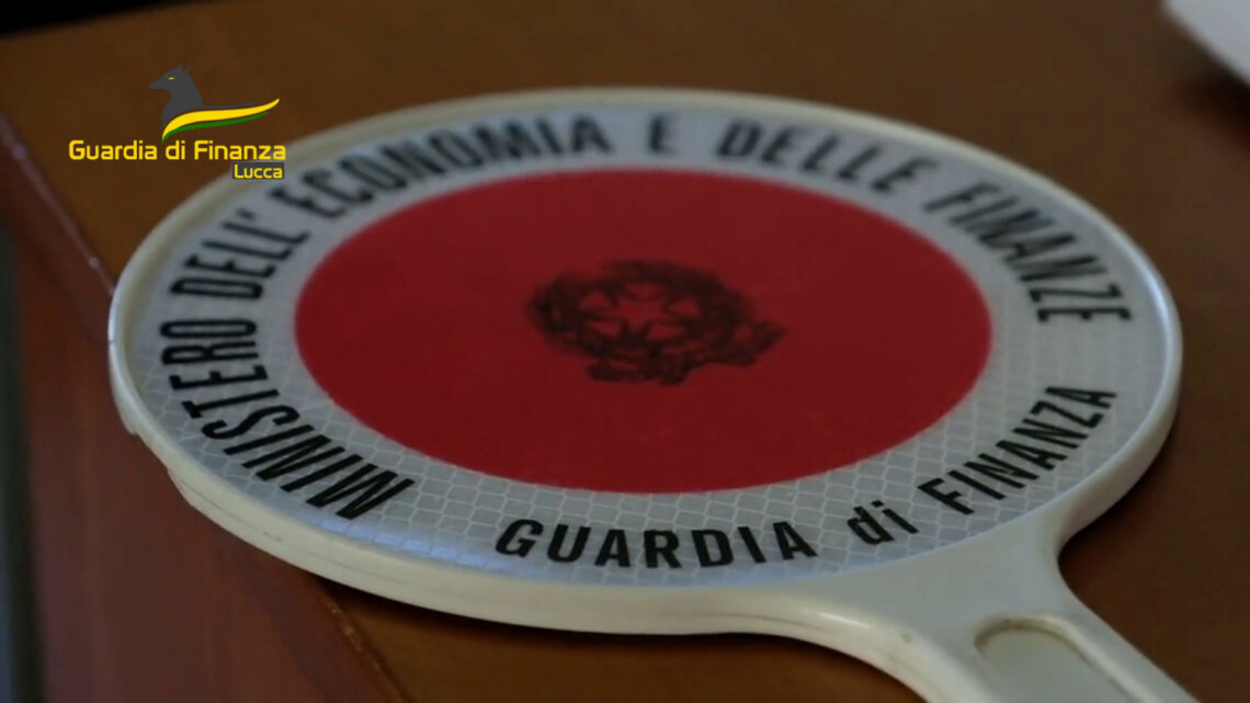 Lucca, scovati 30 “furbetti” del Reddito di Cittadinanza Lucca, scovati 30 “furbetti” del Reddito di Cittadinanza