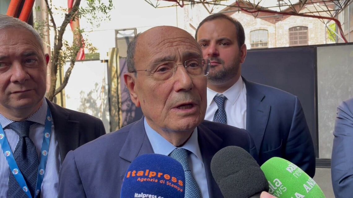Schifani “Forza Italia sia partito aperto a chi si vuole avvicinare” Schifani “Forza Italia sia partito aperto a chi si vuole avvicinare”