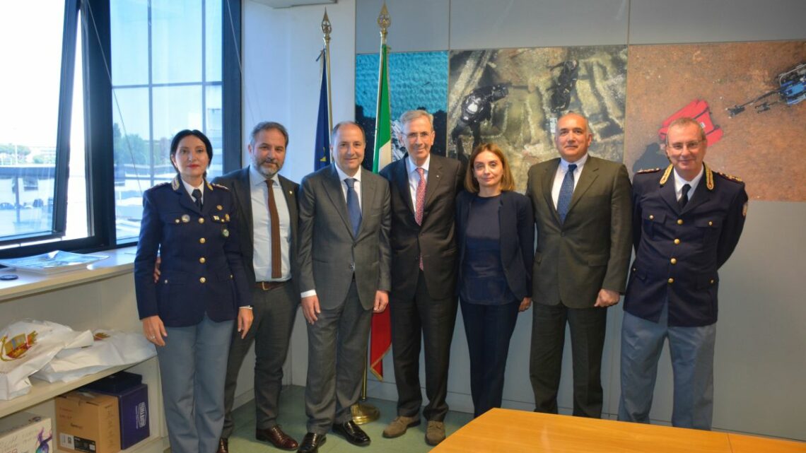 Prevenzione e contrasto dei crimini informatici, accordo Polizia-Sgam Prevenzione e contrasto dei crimini informatici, accordo Polizia-Sgam