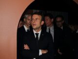Caos in Francia per la morte di Nahel. Macron: «Violenze ingiustificabili»