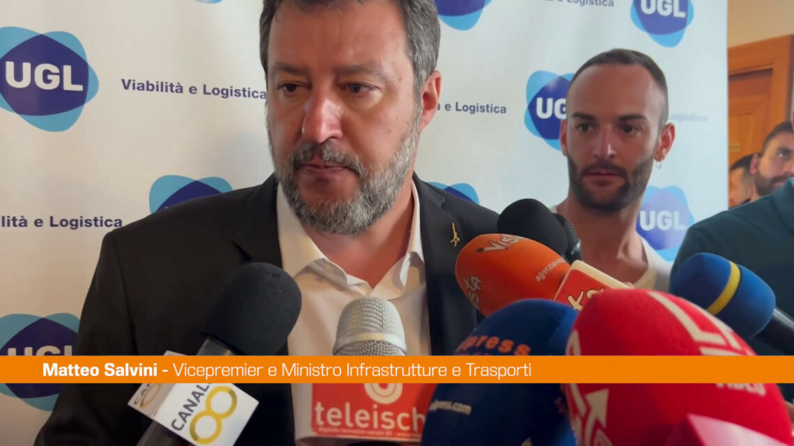 Salvini “Sì al terzo mandato per governatori e sindaci” Salvini “Sì al terzo mandato per governatori e sindaci”