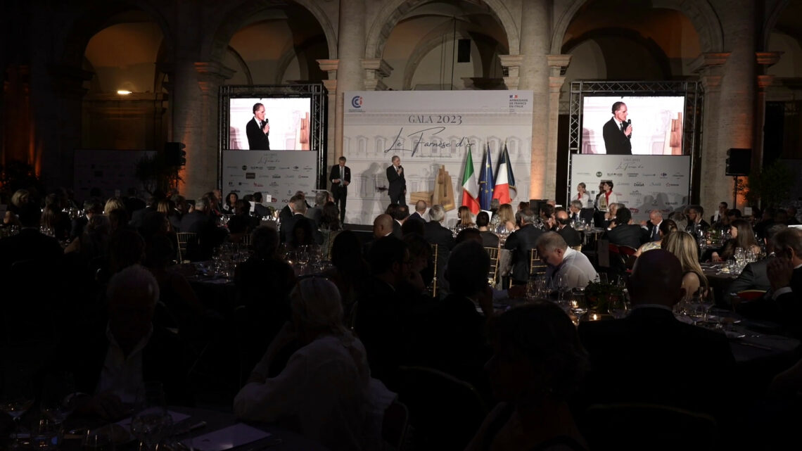 Italia-Francia, assegnati i premi “Farnese d’or” Italia-Francia, assegnati i premi “Farnese d’or”