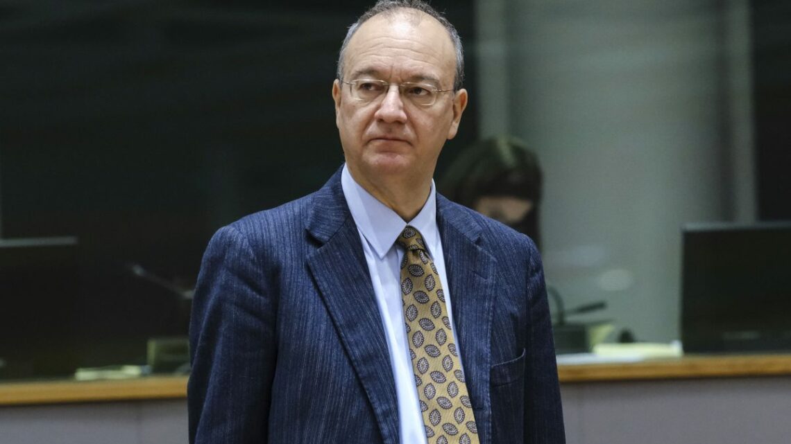 Pnrr, Valditara “Sugli asili grande lavoro di squadra Governo-Comuni” Pnrr, Valditara “Sugli asili grande lavoro di squadra Governo-Comuni”