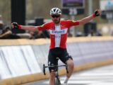 Asgreen vince in volata al Tour, Vingegaard resta in giallo