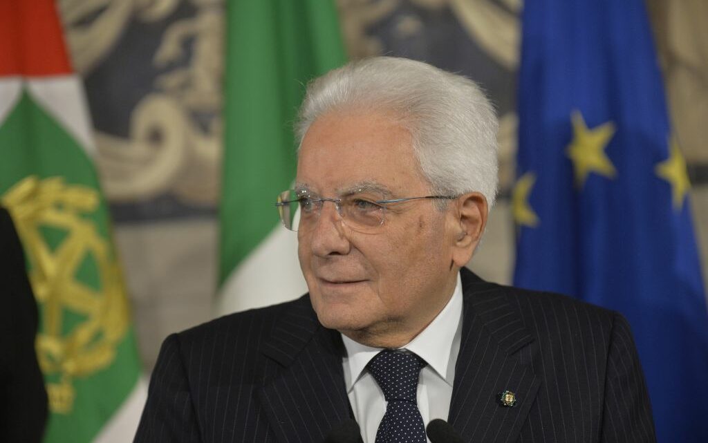 Mattarella “I principi della Costituzione devono vivere sempre” Mattarella “I principi della Costituzione devono vivere sempre”