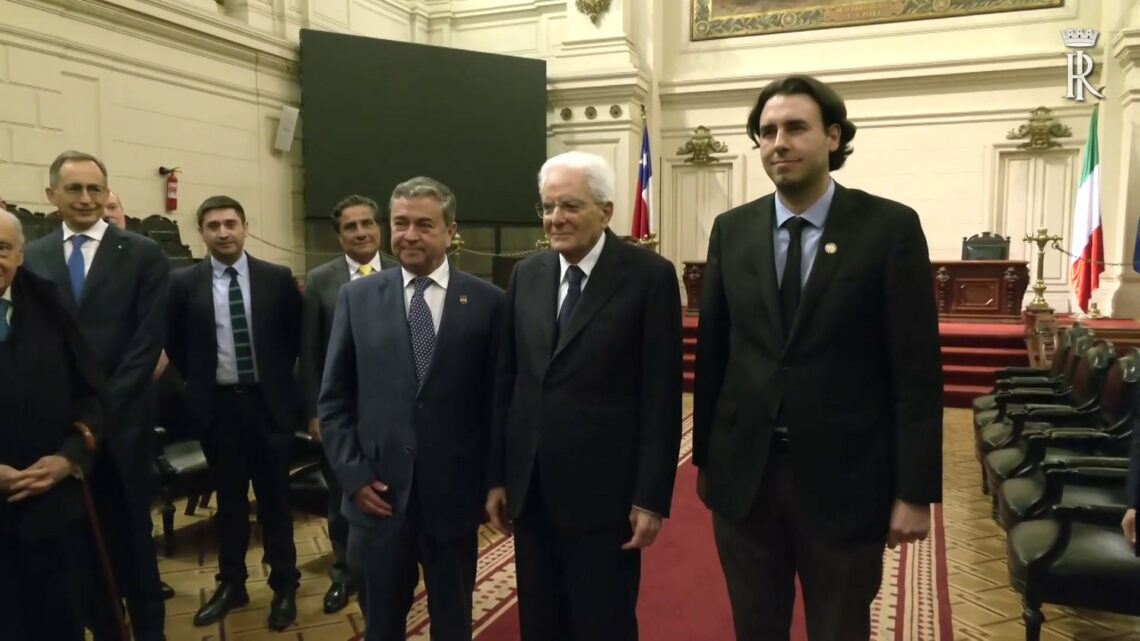 Mattarella in Cile, visita sede del Congresso a Santiago Mattarella in Cile, visita sede del Congresso a Santiago