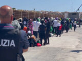 Sbarchi senza sosta a Lampedusa