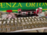 Droga e prodotti contraffatti, arrestato ventenne in Abruzzo