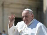 Papa “Dolore e vergogna per un nuovo tragico naufragio di migranti”