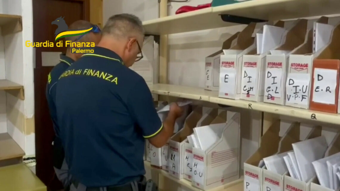 Truffa nel Palermitano, oltre 1.800 contratti di assicurazione falsi Truffa nel Palermitano, oltre 1.800 contratti di assicurazione falsi