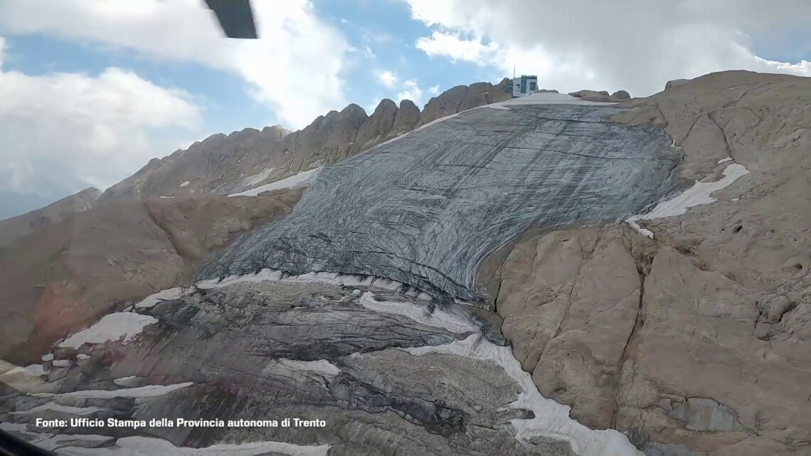 Sorvolo con uno speciale radar sul ghiacciaio della Marmolada Sorvolo con uno speciale radar sul ghiacciaio della Marmolada