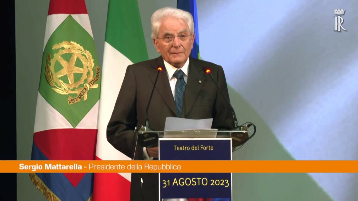 Mattarella “L’unità europea un’impresa in salita da completare” Mattarella “L’unità europea un’impresa in salita da completare”