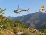Liguria, proseguono le operazioni di spegnimento di due incendi