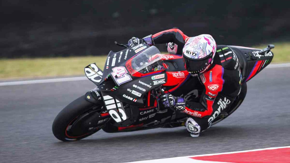 Aleix Espargarò domina il venerdì del Gp di Catalunya Aleix Espargarò domina il venerdì del Gp di Catalunya